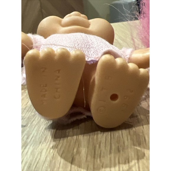 lot of 3 vintage 1 russ , 1 Dam , 1 ITB troll dolls - Picture 9 of 13